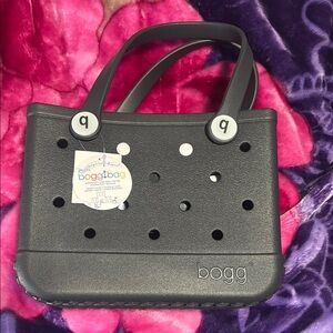 Women's Black Tote Bag